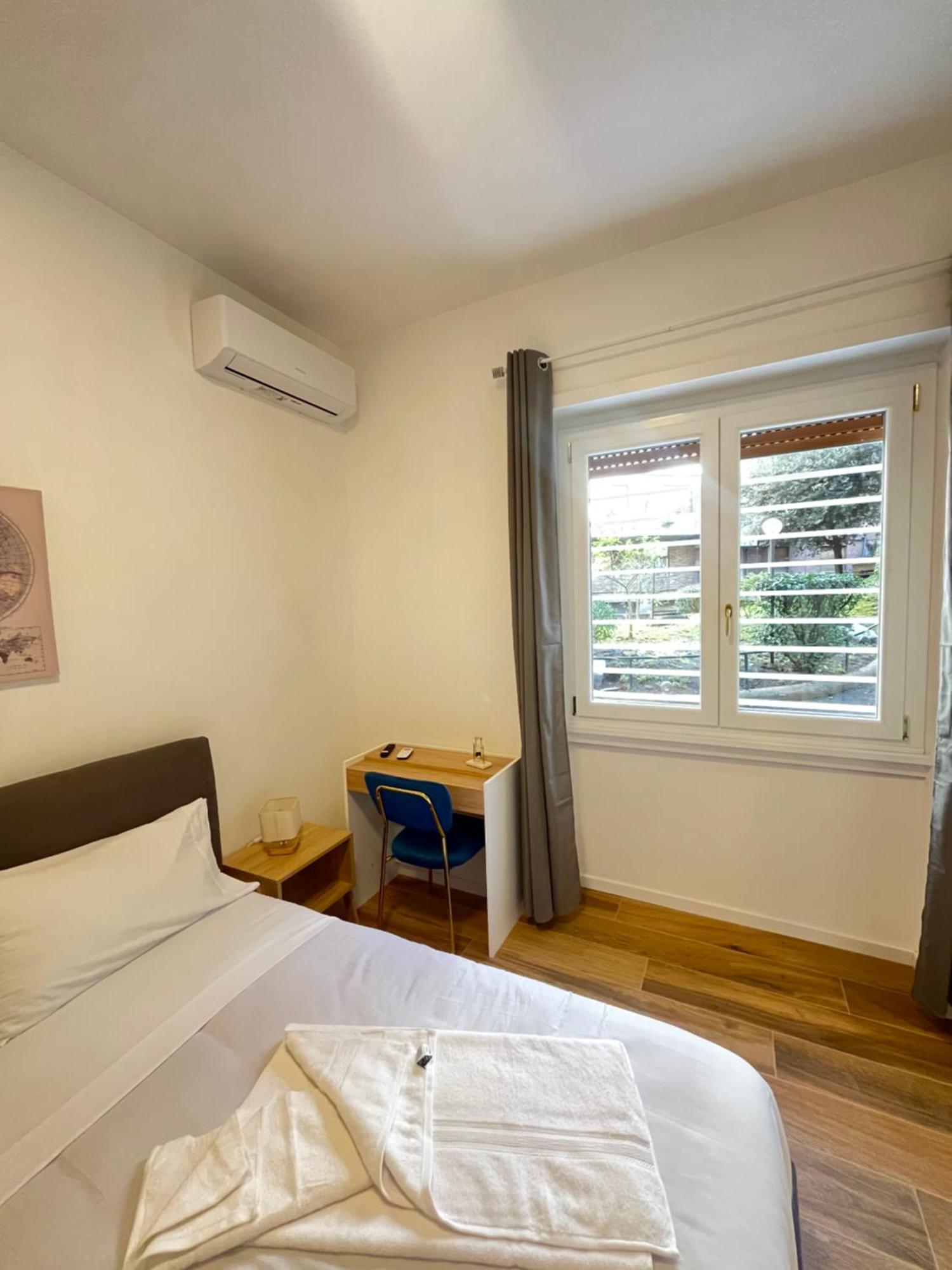 Casa Miseno, Independent Near Metro B Apartment *
